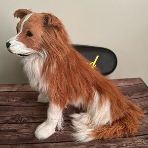 Collie figurine
